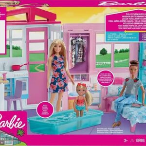 Barbie casa de muñecas, juego portátil de 1 piso con piscina y accesorios
