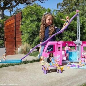 Camper de los sueños de Barbie con tobogán de 76 y accesorios