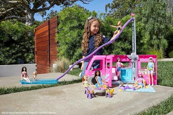 Camper de los sueños de Barbie con tobogán de 76 y accesorios - Imagen 2