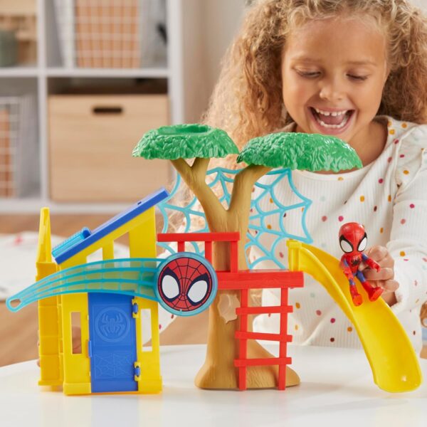 Marvel Spidey casa del árbol con parque. Con figura 10cm - Imagen 3