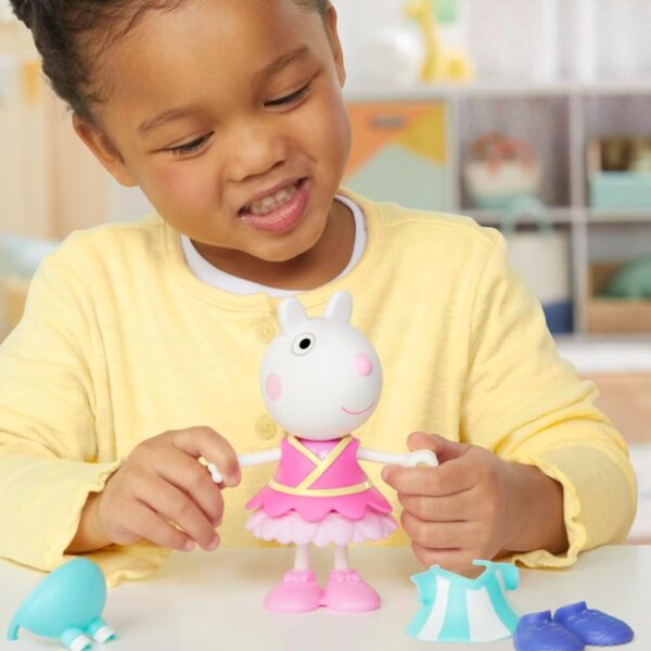 Suzy muñeca Peppa Pig de 15cm con 2 cambios de ropa y zapatos - Imagen 6