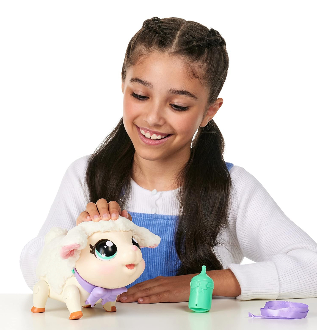 Little Live Pets oveja que camina con sonidos, reacciones y toma tetero - Imagen 5