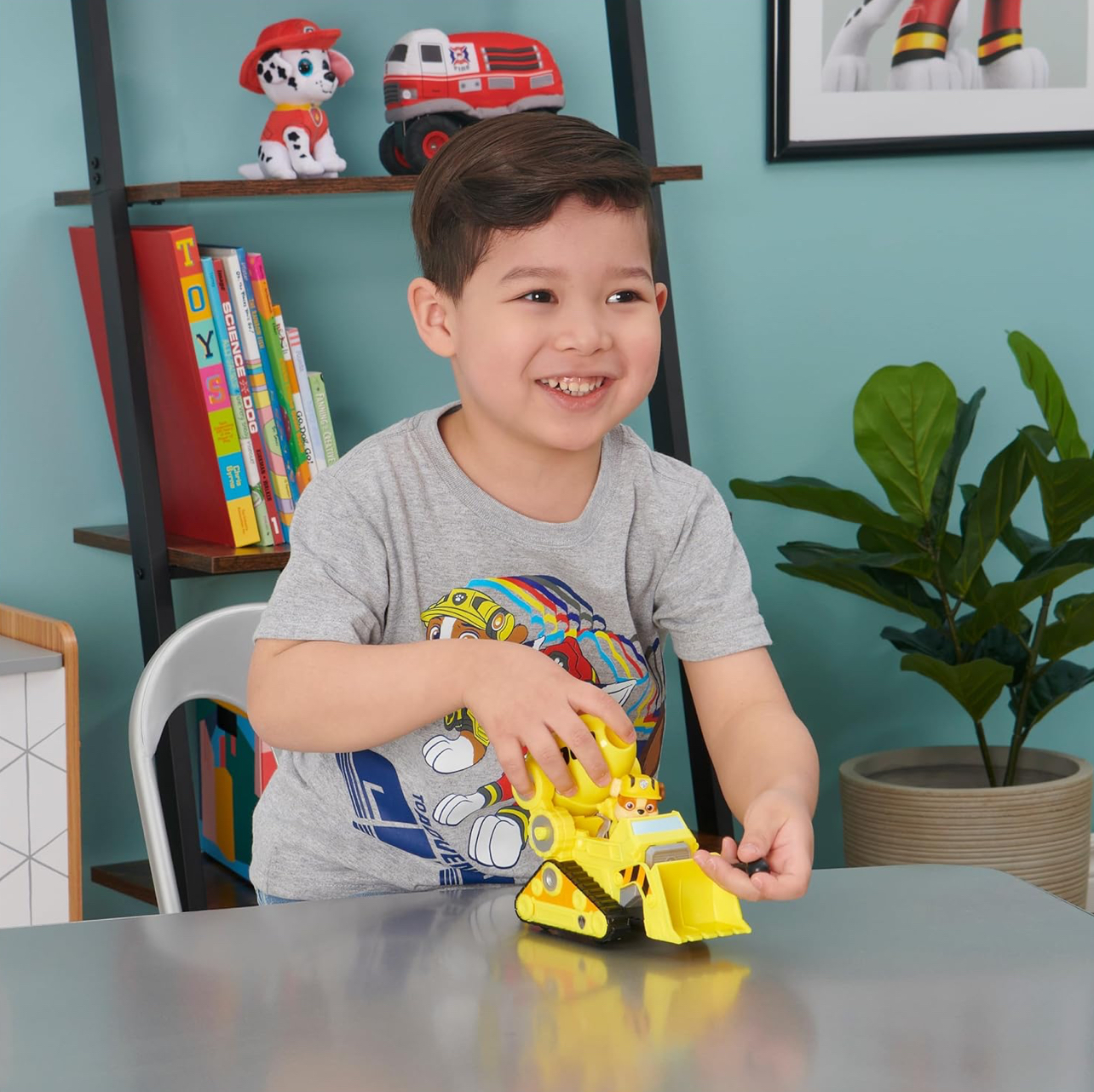 Paw Patrol Rubble con camión de construcción Deluxe y lanzador - Imagen 2