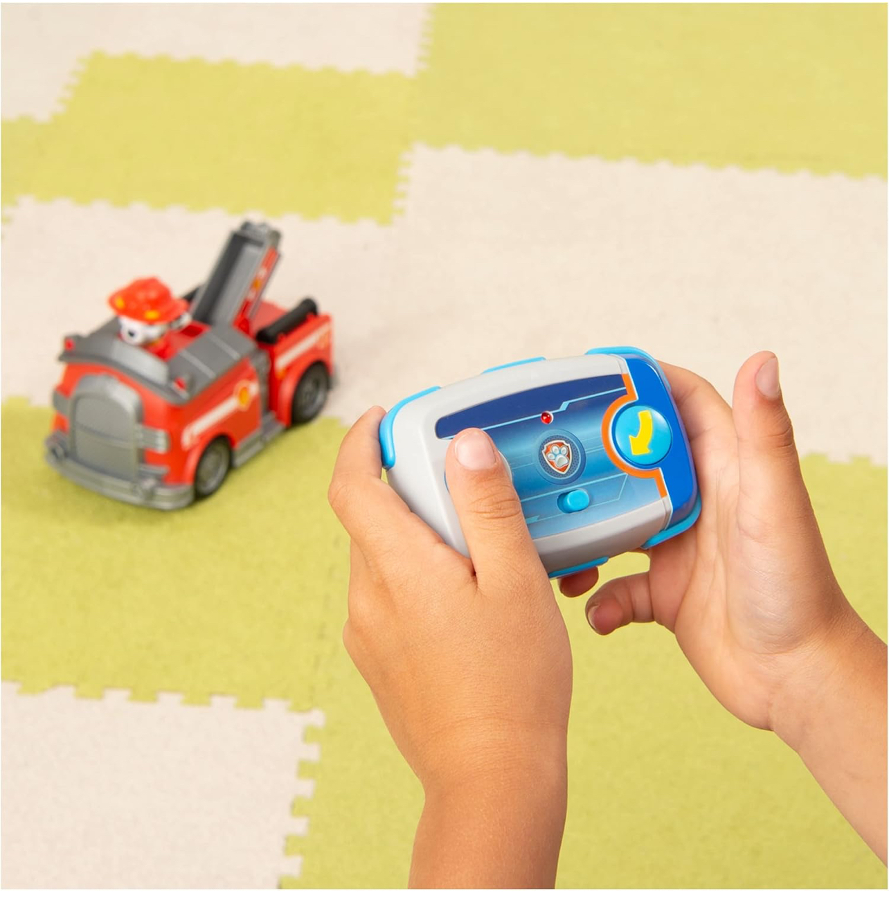 Paw Patrol Marshall carro de bomberos a control remoto - Imagen 4