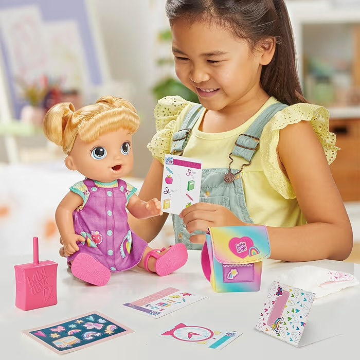 Baby Alive Regreso a clases rubia, toma jugo y orina - Imagen 2