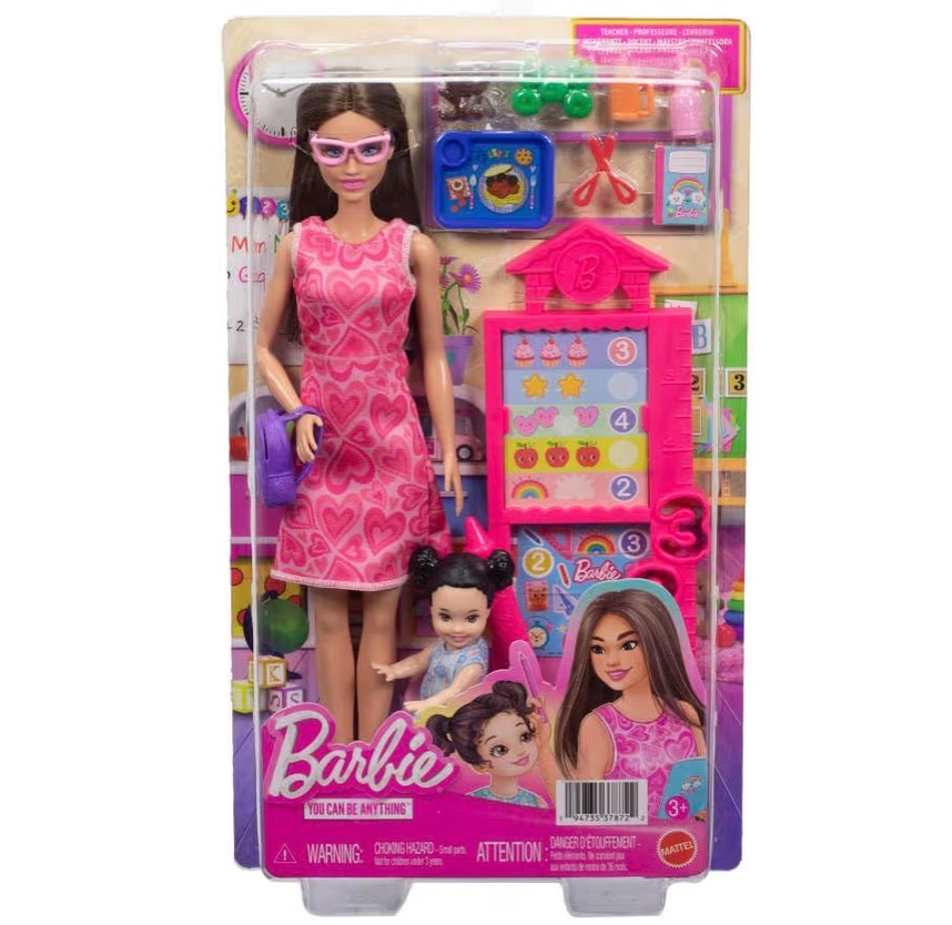 Barbie profesora con alumna y aula de clases - Imagen 4