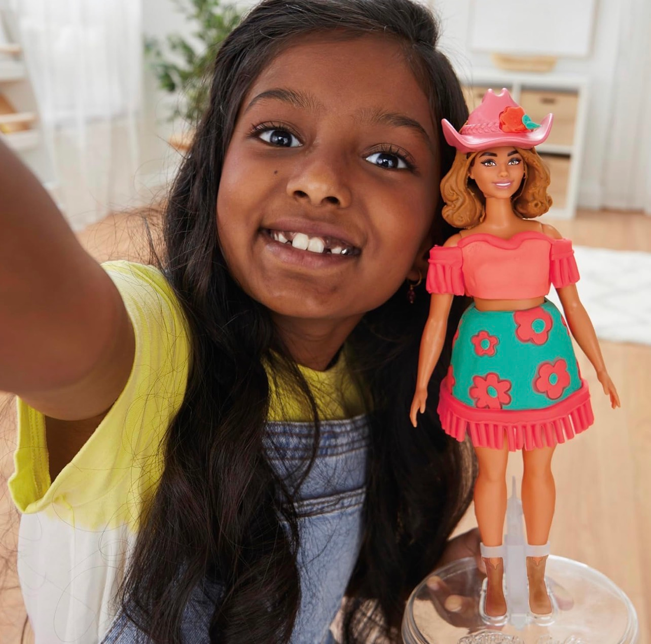 Playdoh Juego de Barbie Castaña vaquera para hacer ropa - Imagen 6