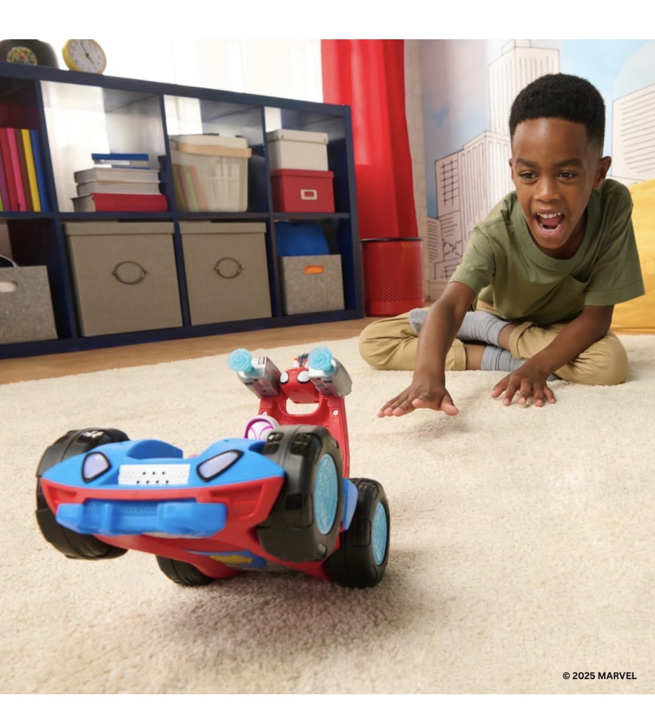 Carro 2 en 1 Spidey gira y revela Con luces y sonidos - Imagen 6